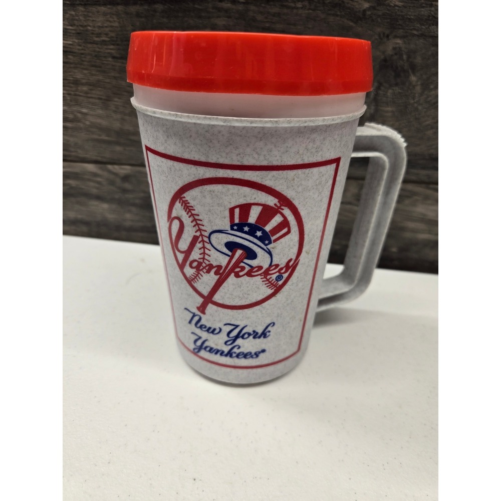 Vintage New York Yankees Insulated Travel Mug Red Lid MLB Baseball Granite Grey